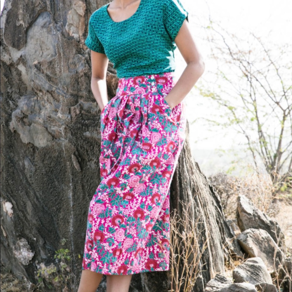 ANOKHI SKIRT & TOP SET.